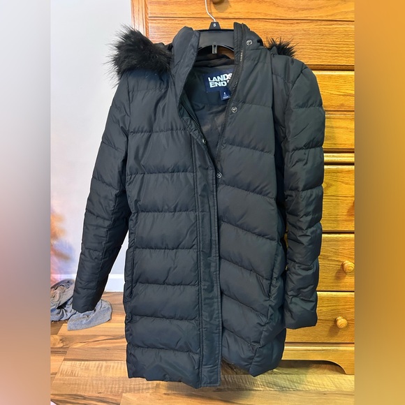 Lands' End Jackets & Blazers - Lands End Puffer jacket- perfect condition